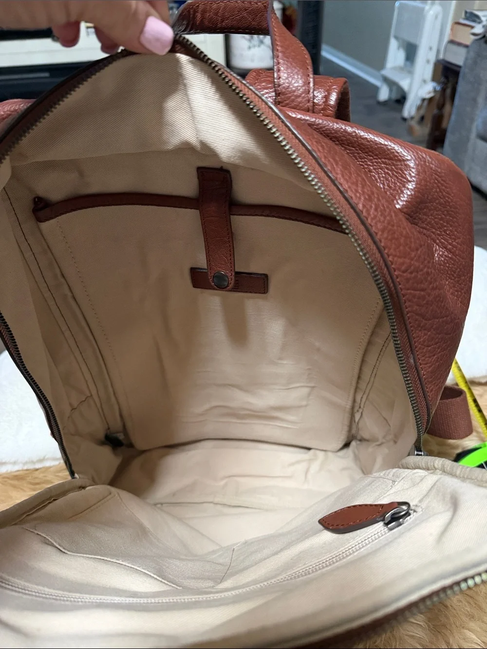 Frye Unisex Laptop Backpack in Brown Leather EUC